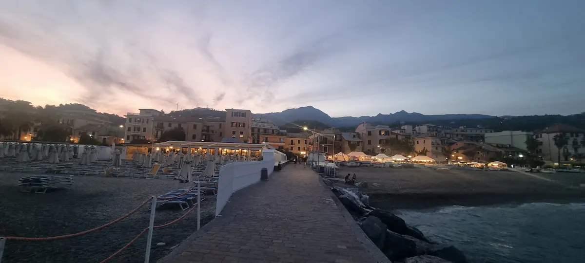 mare Cogoleto Liguria